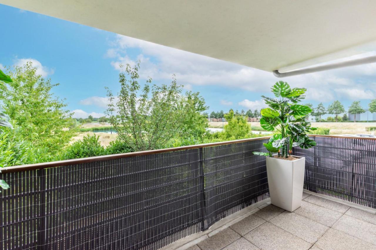 La Canopee By Plaza Serris Exterior photo