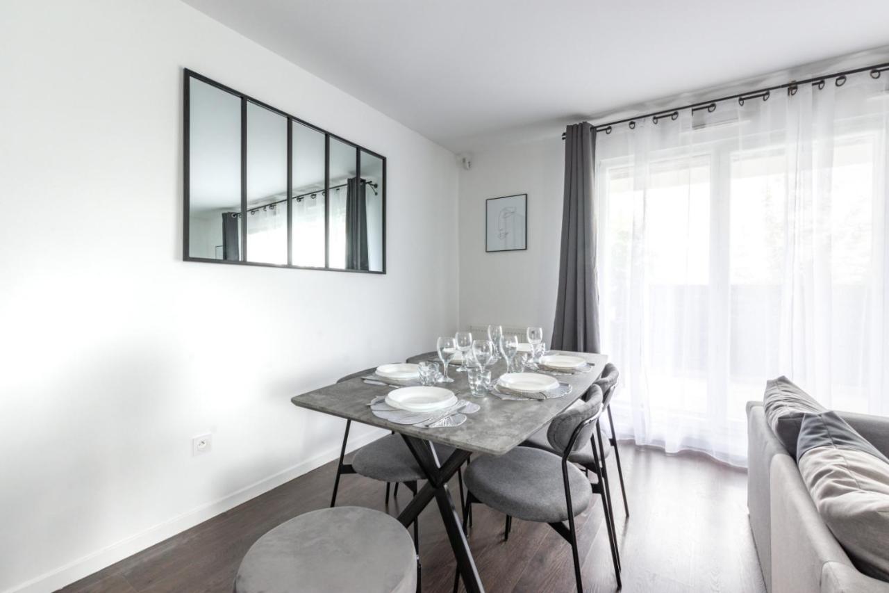 La Canopee By Plaza Serris Exterior photo